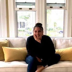 Meet your Posher, Glennon